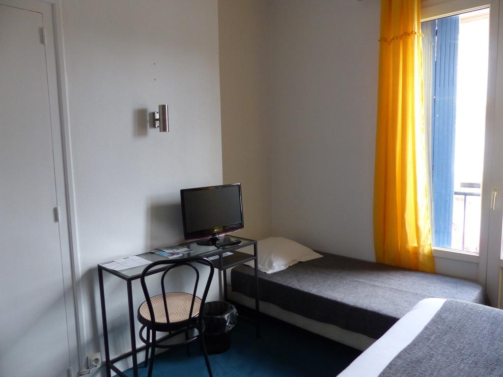 Hotel La Belle Etoile Saint-Nazaire  Esterno foto